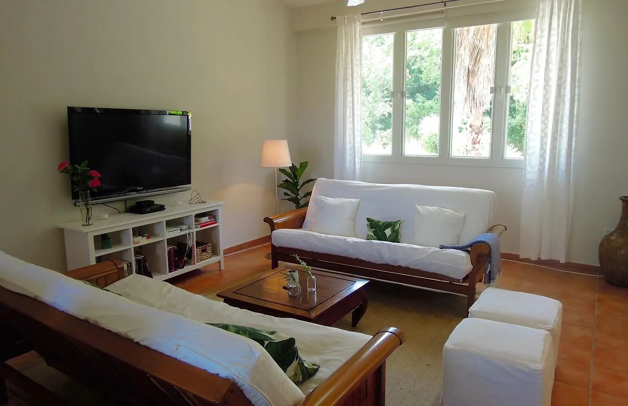 Penthouse Villa At At Rio Mar Carmelita Apartment